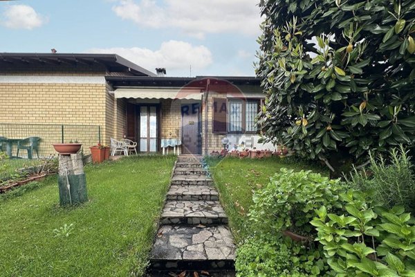 appartamento in vendita a Villa Cortese