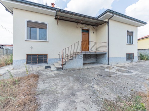 appartamento in vendita a Villa Cortese