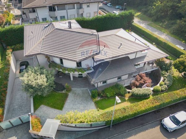 casa indipendente in vendita a Villa Cortese