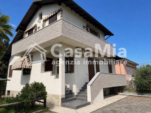 casa indipendente in vendita a Villa Cortese