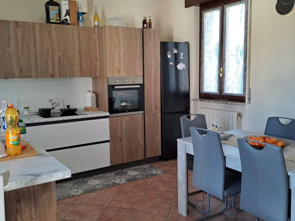 casa indipendente in vendita a Villa Cortese