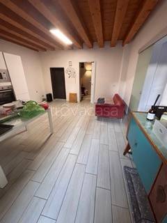 appartamento in vendita a Vanzaghello