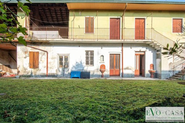casa indipendente in vendita a Vanzaghello