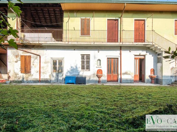 casa indipendente in vendita a Vanzaghello