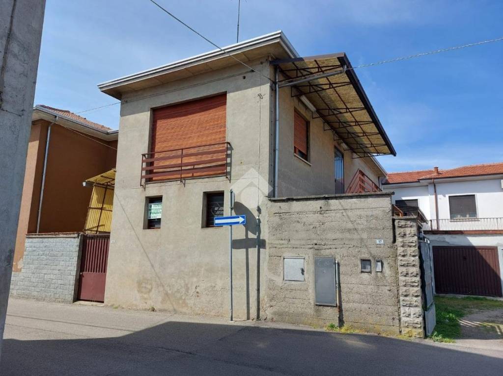 appartamento in vendita a Vanzaghello