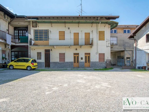 casa indipendente in vendita a Vanzaghello