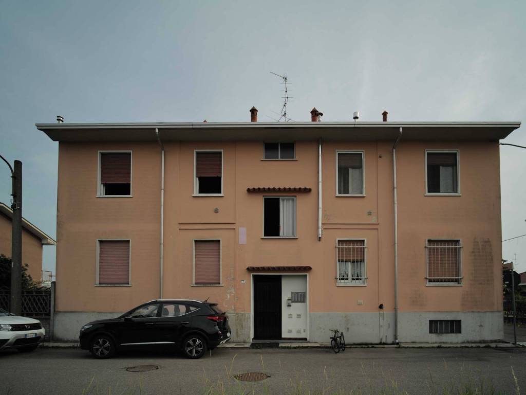 appartamento in vendita a Vanzaghello