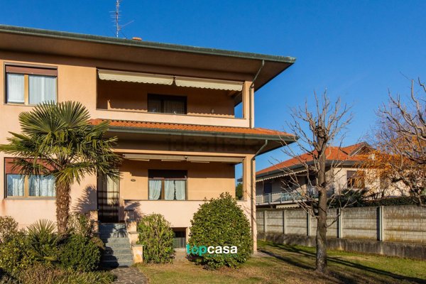 appartamento in vendita a Vanzaghello