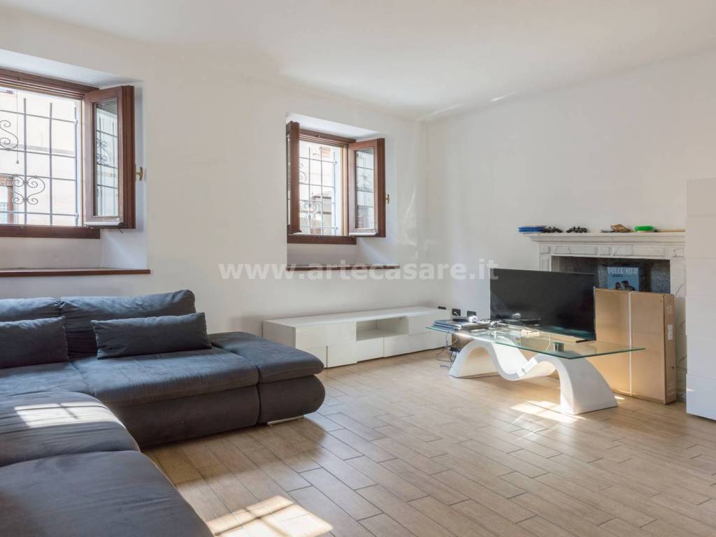 appartamento in vendita a Vanzaghello