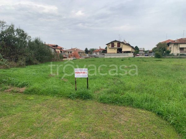 negozio in vendita a Vanzaghello