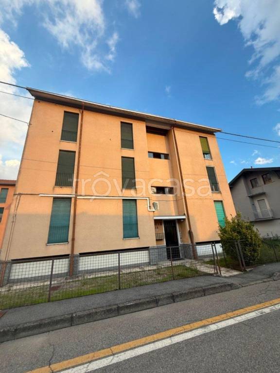 appartamento in vendita a Vanzaghello