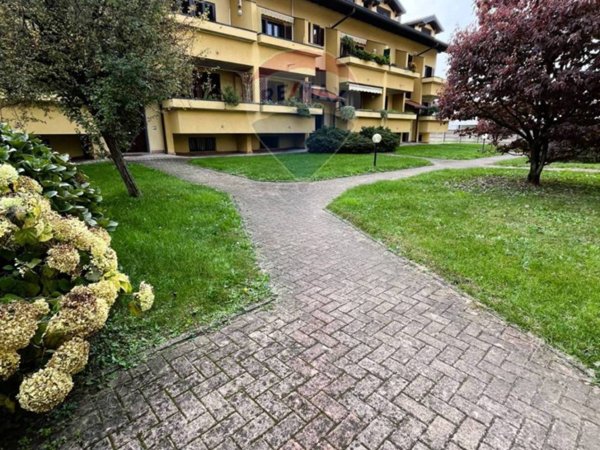 appartamento in vendita a Vanzaghello