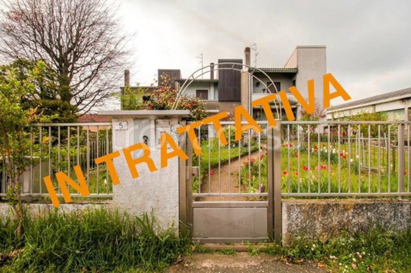 casa indipendente in vendita a Vanzaghello