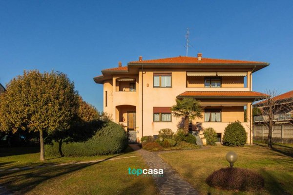 casa indipendente in vendita a Vanzaghello