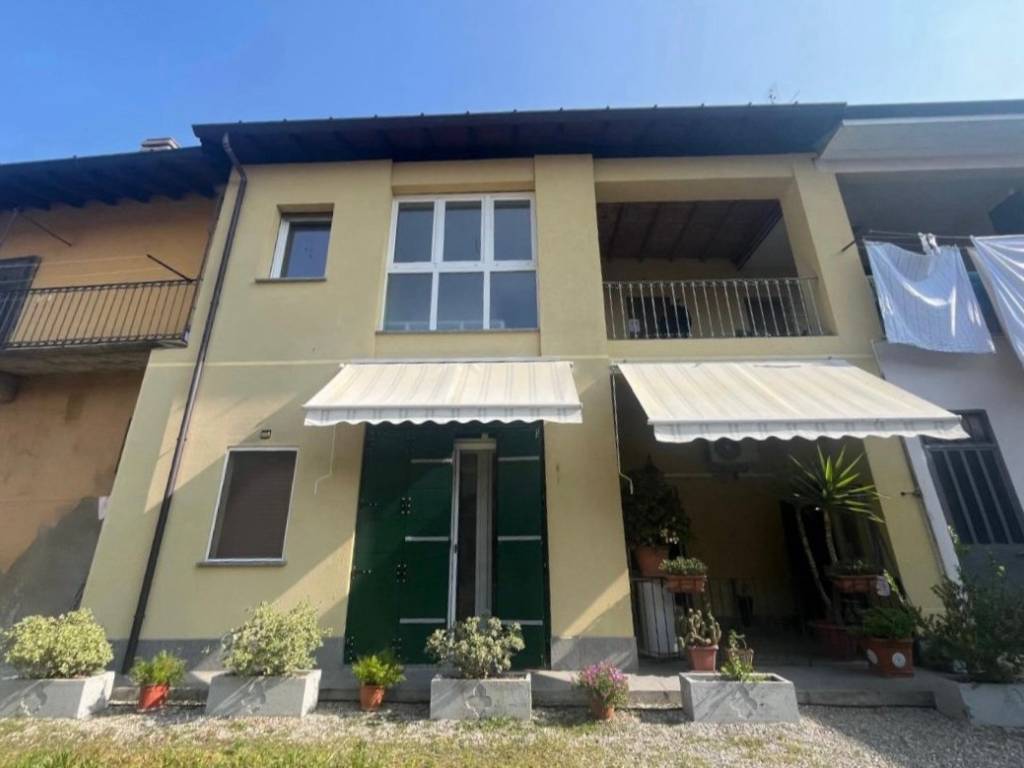 appartamento in vendita a Vanzaghello
