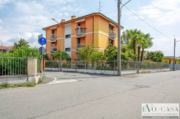 appartamento in vendita a Vanzaghello