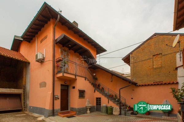 casa indipendente in vendita a Vanzaghello