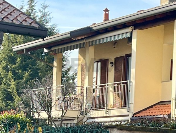 appartamento in vendita a Vanzaghello