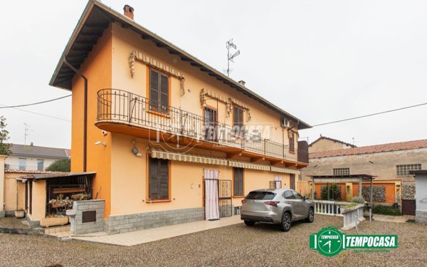 casa indipendente in vendita a Vanzaghello