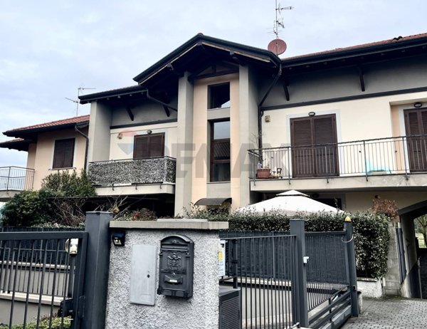 appartamento in vendita a Vanzaghello