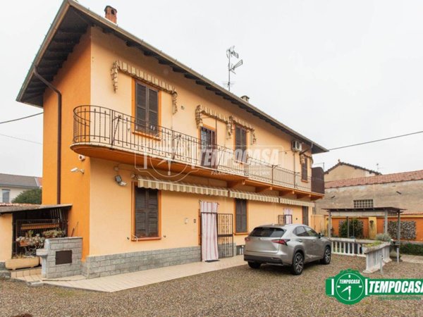 casa indipendente in vendita a Vanzaghello