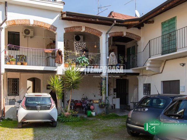 appartamento in vendita a Vanzaghello