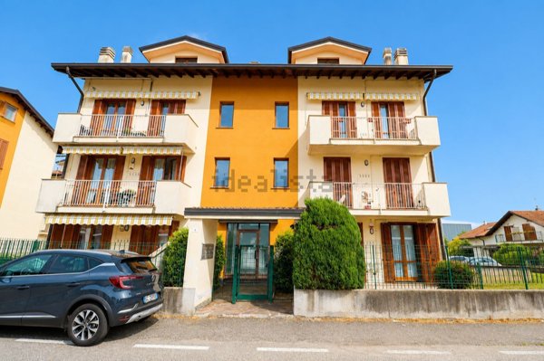 appartamento in vendita a Vanzaghello
