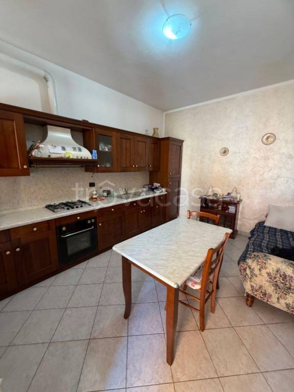 casa indipendente in vendita a Vanzaghello