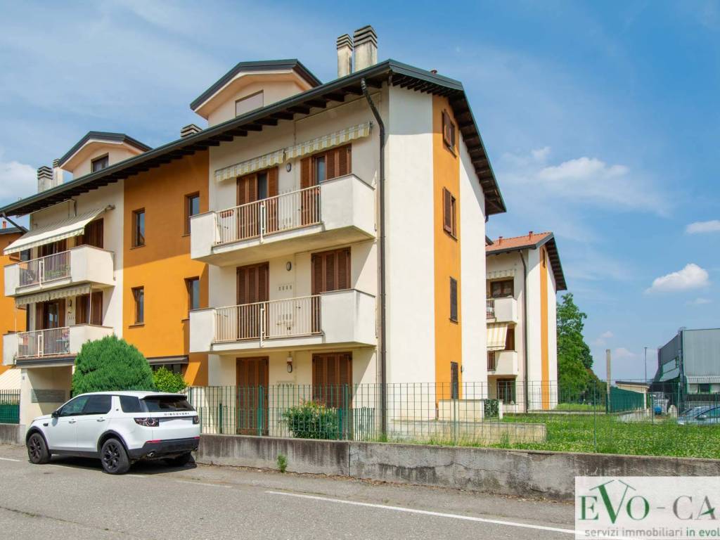appartamento in vendita a Vanzaghello
