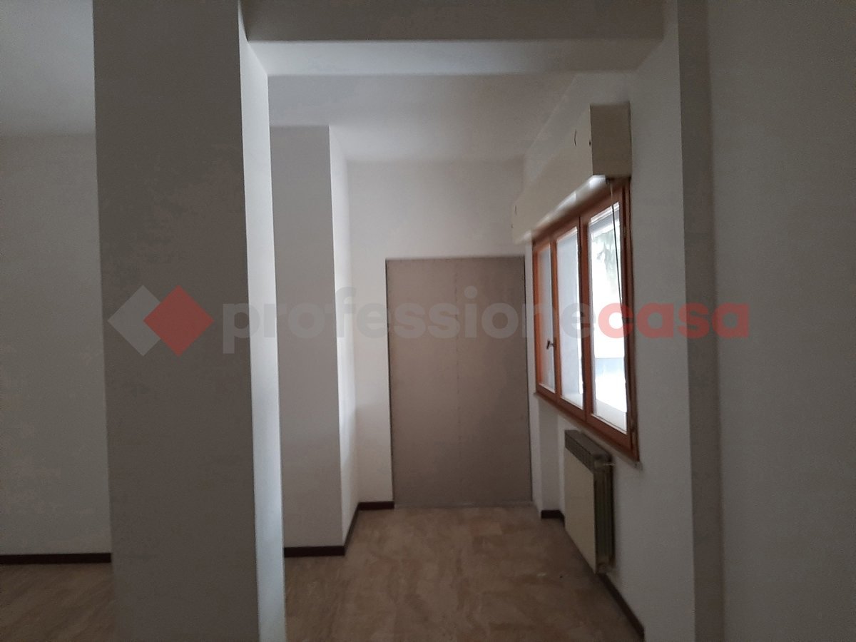 appartamento in vendita a Vanzaghello