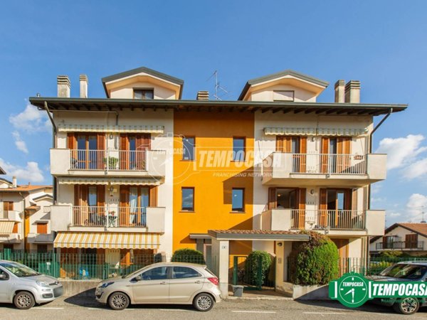 appartamento in vendita a Vanzaghello