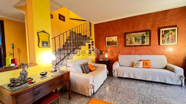 casa indipendente in vendita a Baranzate