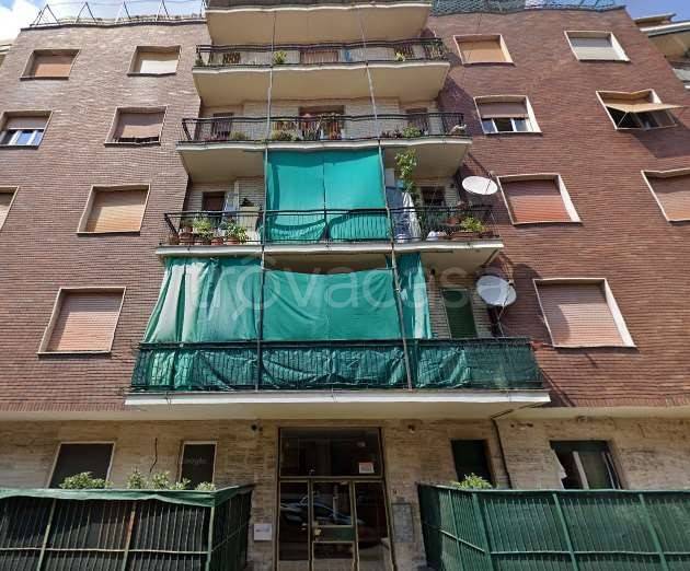 appartamento in vendita a Baranzate