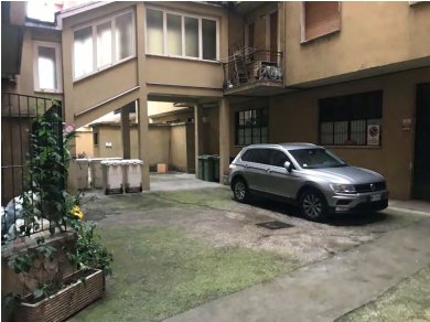 locale di sgombero in vendita a Baranzate