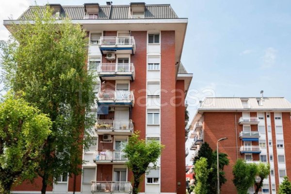 appartamento in vendita a Baranzate