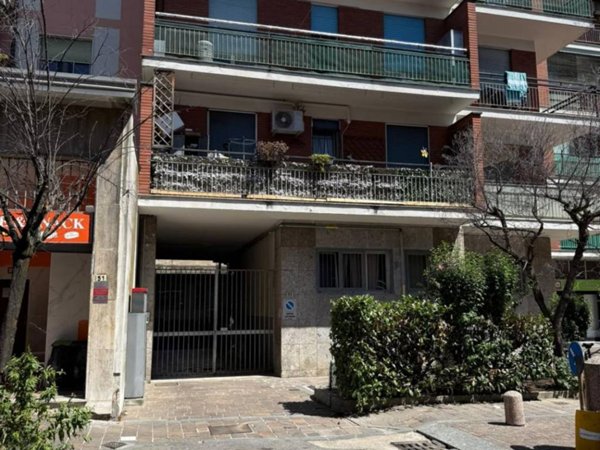 appartamento in vendita a Baranzate
