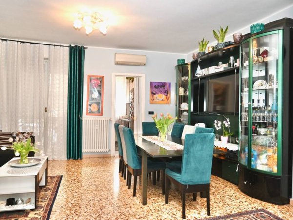 appartamento in vendita a Baranzate