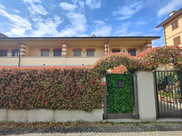 casa indipendente in vendita a Baranzate