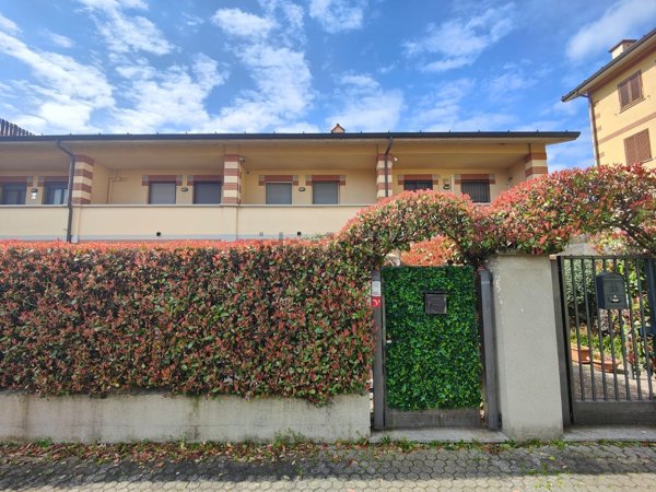 casa indipendente in vendita a Baranzate