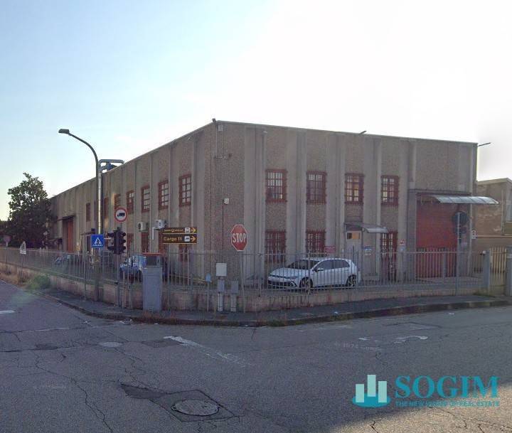 locale commerciale in vendita a Baranzate