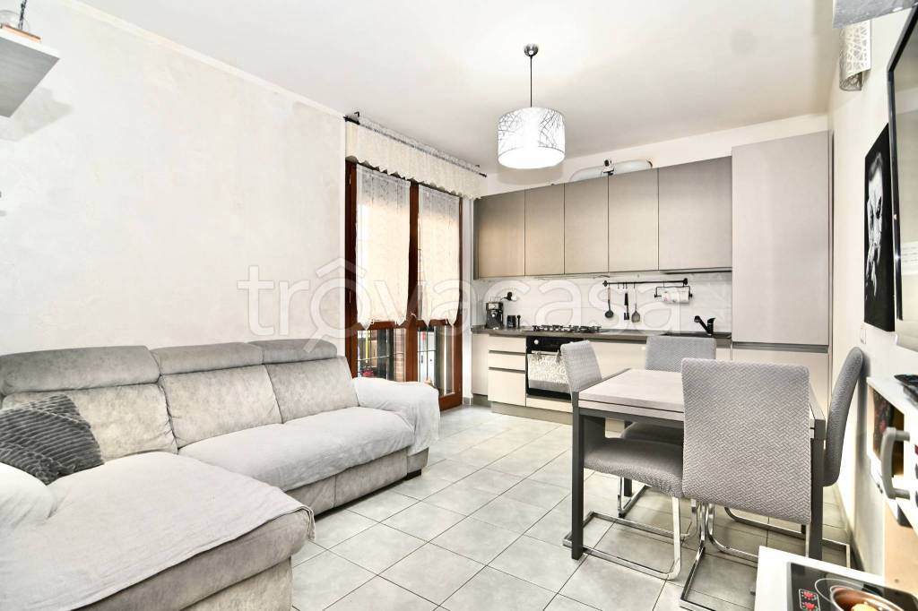 appartamento in vendita a Baranzate