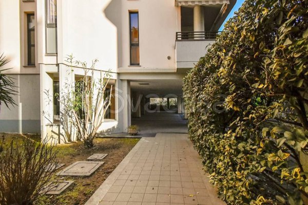 appartamento in vendita a Baranzate