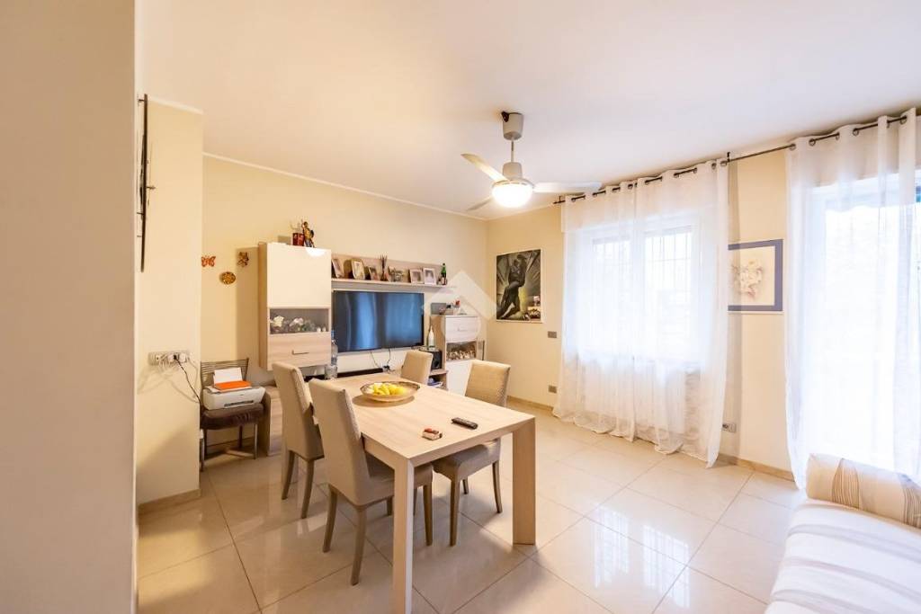 appartamento in vendita a Baranzate