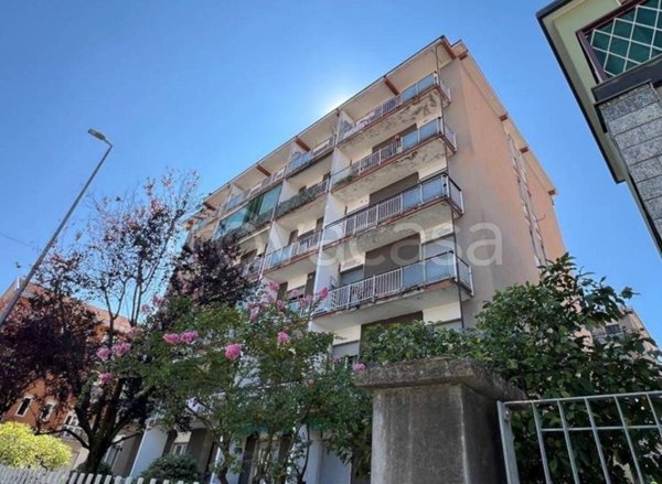 appartamento in vendita a Baranzate