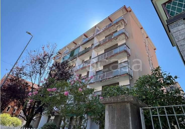 appartamento in vendita a Baranzate