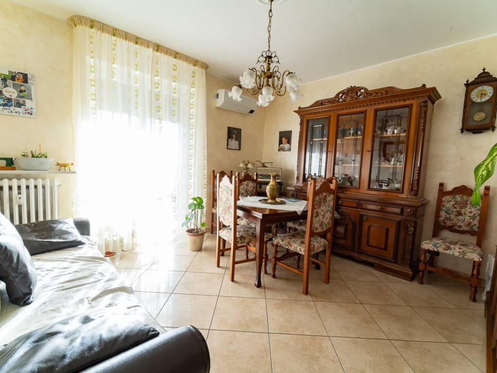 appartamento in vendita a Baranzate