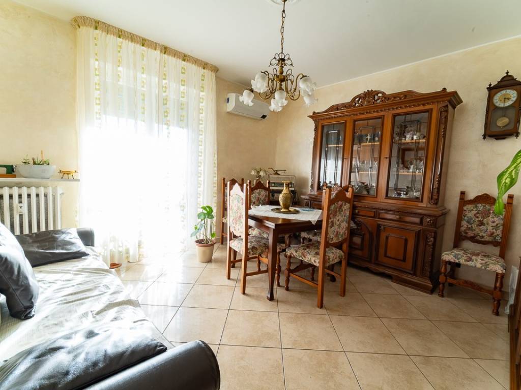 appartamento in vendita a Baranzate