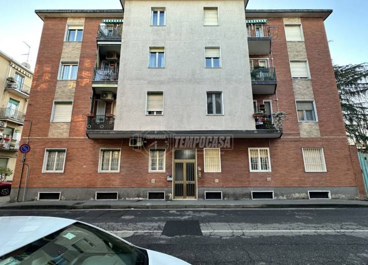 appartamento in vendita a Baranzate