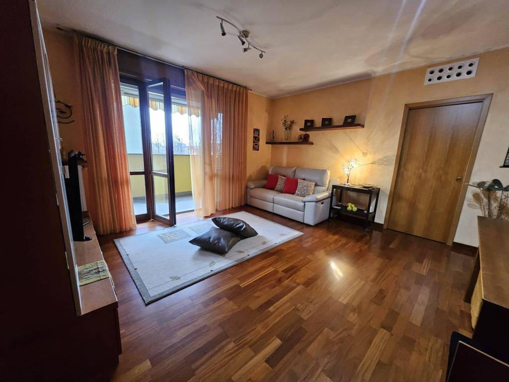 appartamento in vendita a Baranzate