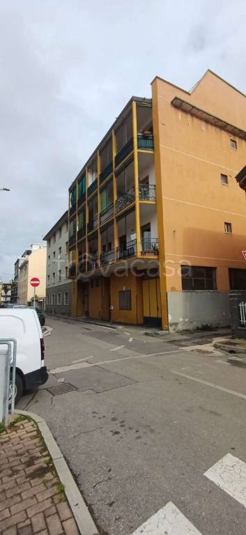 appartamento in vendita a Baranzate